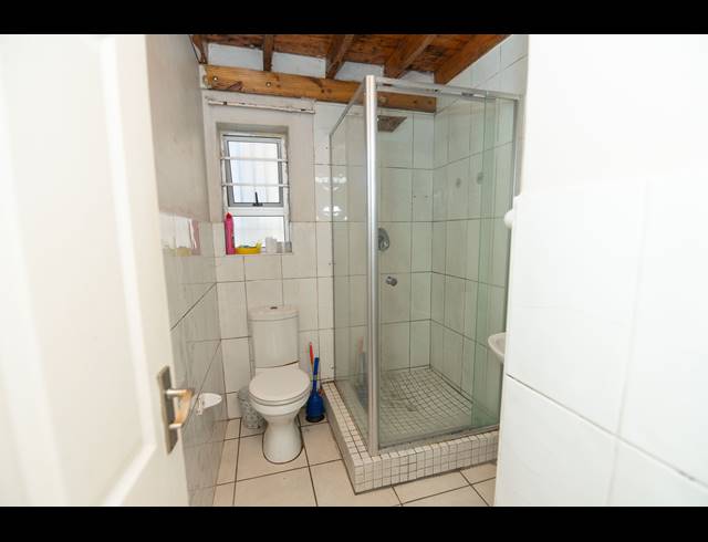 1 BEDROOM APARTMENT FOR SALE IN WALMER HEIGHTS